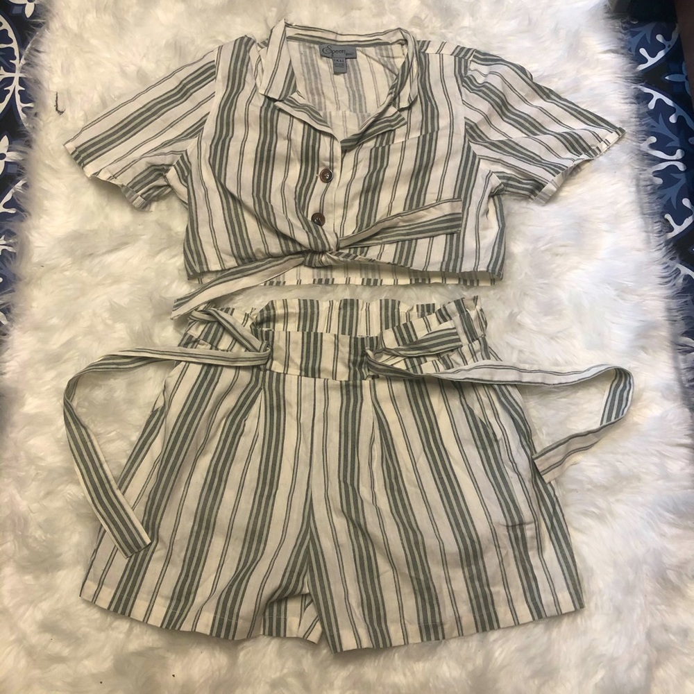 Green stripes short set size xl